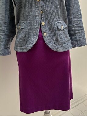 Margaret M Purple textured pencil skirt.